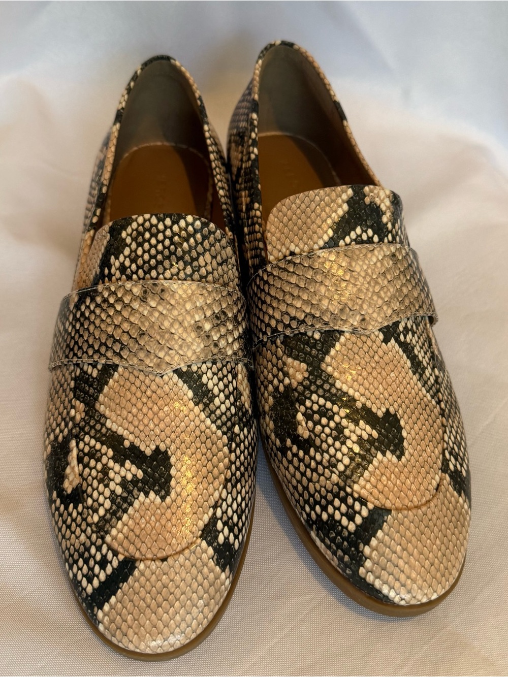 AEROSOLES Beige & Black Snake-Print Penny Loafers